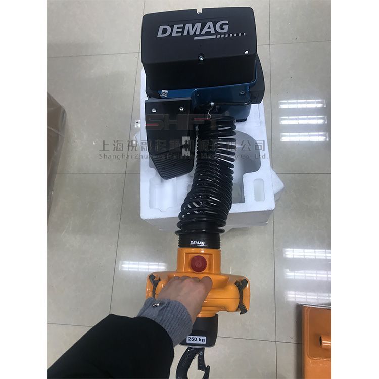 DEMAGR늙C|R܉ϵy(tng)|weСp 
P(gun)I: