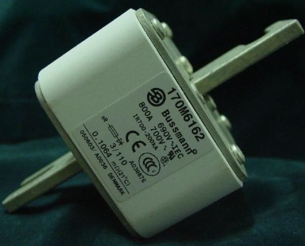 (yng)(gu)BUSSMANN۔170M1316 
P(gun)I: