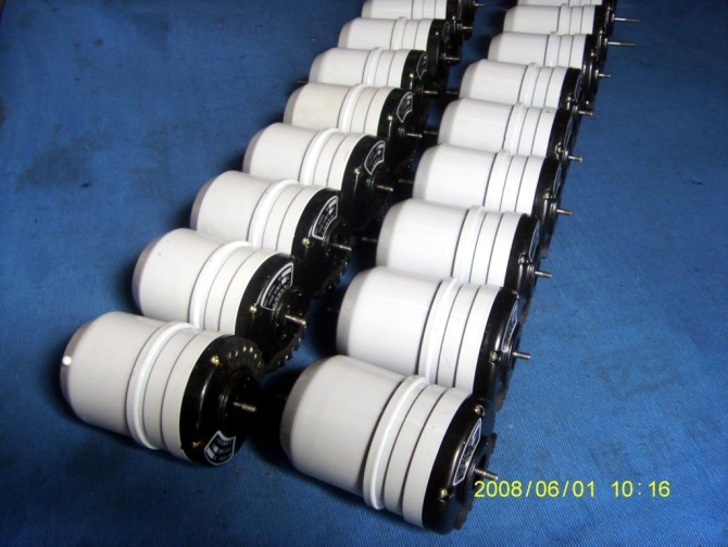 ǙCBS-405 
P(gun)I: